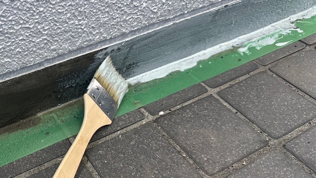 大規模修繕の周期は法律で決まっている?根拠となる法規とガイドラインを解説