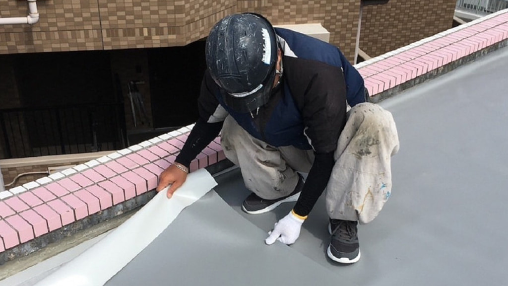 防水工事とはどんな仕事？作業内容・工法・流れをわかりやすく解説【保存版】